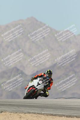 media/Oct-02-2025-Racers Edge (Thu) [[2c91cb6ab3]]/3-B Group/Session 4-Turn 9 (120pm)/